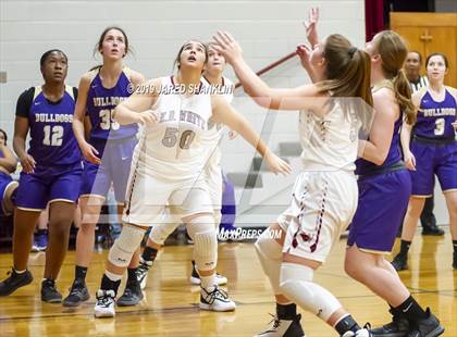 Thumbnail 3 in Ascension Catholic @ E.D. White photogallery.