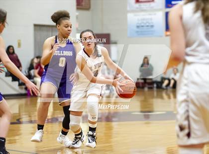 Thumbnail 1 in Ascension Catholic @ E.D. White photogallery.