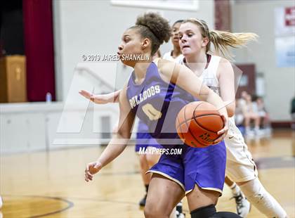 Thumbnail 1 in Ascension Catholic @ E.D. White photogallery.