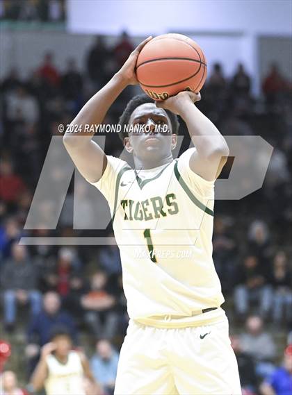 Thumbnail 1 in Kokomo vs Indianapolis Crispus Attucks (Hall of Fame Game)  photogallery.