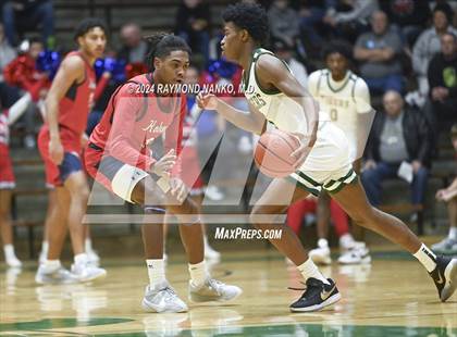 Thumbnail 2 in Kokomo vs Indianapolis Crispus Attucks (Hall of Fame Game)  photogallery.