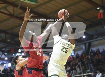 Thumbnail 2 in Kokomo vs Indianapolis Crispus Attucks (Hall of Fame Game)  photogallery.