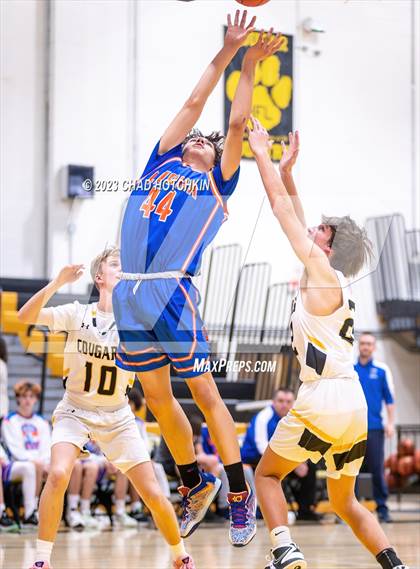 Thumbnail 1 in Livonia @ Honeoye Falls-Lima photogallery.