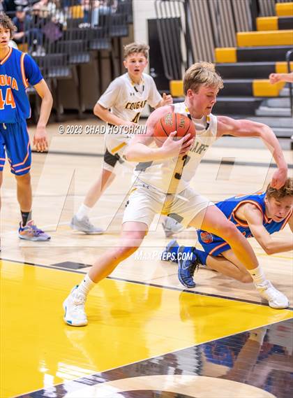 Thumbnail 1 in Livonia @ Honeoye Falls-Lima photogallery.