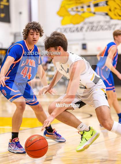 Thumbnail 2 in Livonia @ Honeoye Falls-Lima photogallery.