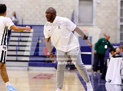 Thumbnail 3 in Helix vs. Mission Bay (San Diego Tip-Off Challenge) photogallery.