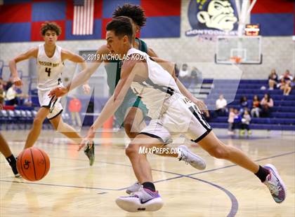 Thumbnail 3 in Helix vs. Mission Bay (San Diego Tip-Off Challenge) photogallery.