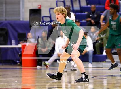Thumbnail 3 in Helix vs. Mission Bay (San Diego Tip-Off Challenge) photogallery.