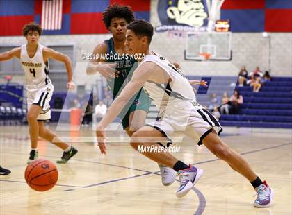Thumbnail 2 in Helix vs. Mission Bay (San Diego Tip-Off Challenge) photogallery.