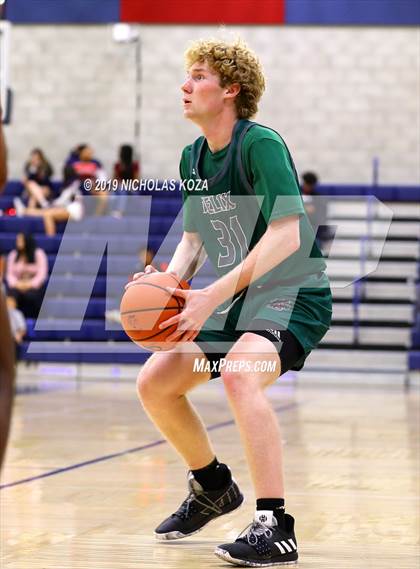Thumbnail 2 in Helix vs. Mission Bay (San Diego Tip-Off Challenge) photogallery.