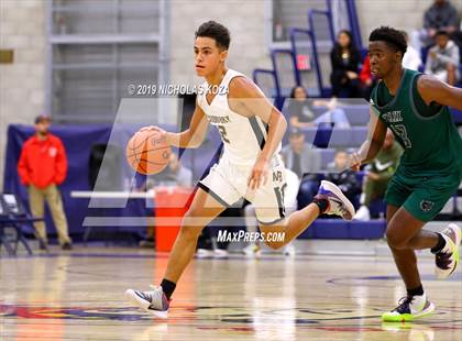 Thumbnail 2 in Helix vs. Mission Bay (San Diego Tip-Off Challenge) photogallery.
