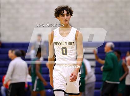 Thumbnail 2 in Helix vs. Mission Bay (San Diego Tip-Off Challenge) photogallery.