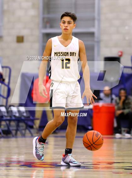 Thumbnail 3 in Helix vs. Mission Bay (San Diego Tip-Off Challenge) photogallery.