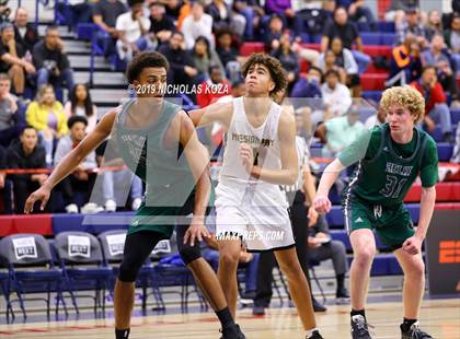 Thumbnail 2 in Helix vs. Mission Bay (San Diego Tip-Off Challenge) photogallery.
