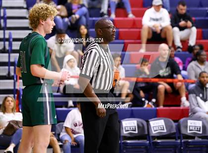 Thumbnail 3 in Helix vs. Mission Bay (San Diego Tip-Off Challenge) photogallery.