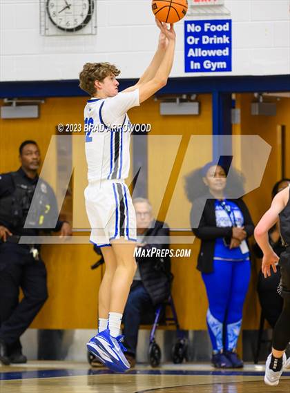Thumbnail 1 in Hough @ Mooresville photogallery.