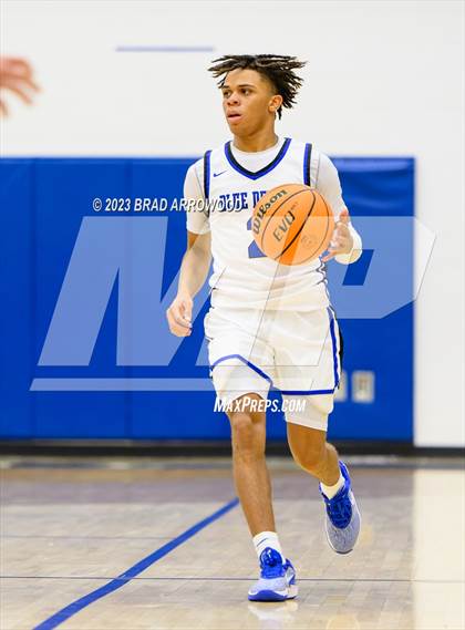 Thumbnail 1 in Hough @ Mooresville photogallery.