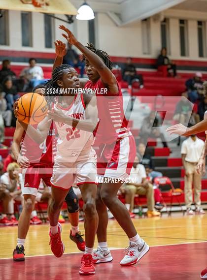 Thumbnail 3 in Seventy-First vs Jacksonville (NCHSAA 3A - Second Round) photogallery.