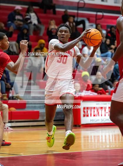 Thumbnail 2 in Seventy-First vs Jacksonville (NCHSAA 3A - Second Round) photogallery.