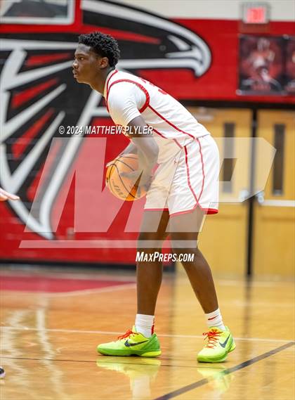 Thumbnail 2 in Seventy-First vs Jacksonville (NCHSAA 3A - Second Round) photogallery.