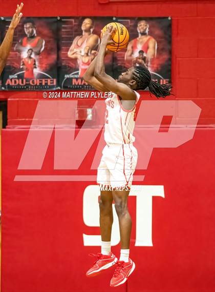 Thumbnail 3 in Seventy-First vs Jacksonville (NCHSAA 3A - Second Round) photogallery.
