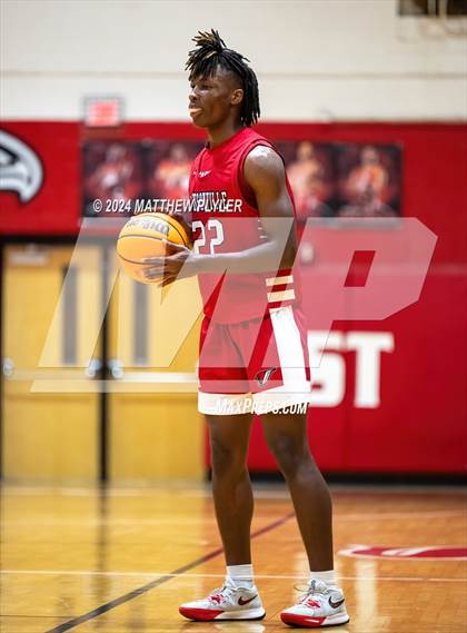Thumbnail 1 in Seventy-First vs Jacksonville (NCHSAA 3A - Second Round) photogallery.