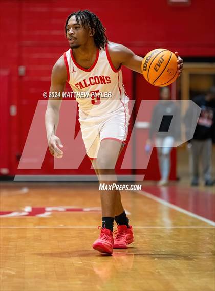 Thumbnail 3 in Seventy-First vs Jacksonville (NCHSAA 3A - Second Round) photogallery.