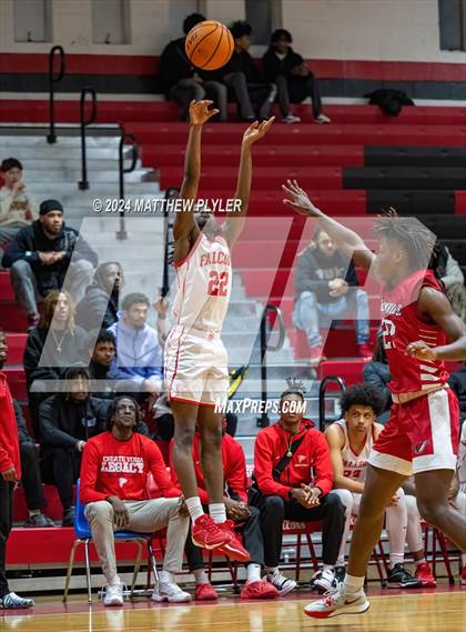 Thumbnail 1 in Seventy-First vs Jacksonville (NCHSAA 3A - Second Round) photogallery.