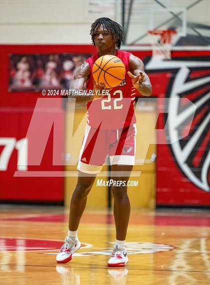 Thumbnail 1 in Seventy-First vs Jacksonville (NCHSAA 3A - Second Round) photogallery.