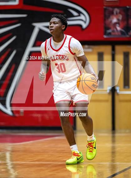 Thumbnail 2 in Seventy-First vs Jacksonville (NCHSAA 3A - Second Round) photogallery.