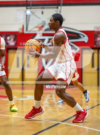 Thumbnail 1 in Seventy-First vs Jacksonville (NCHSAA 3A - Second Round) photogallery.