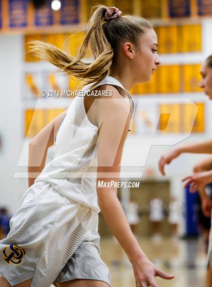 Thumbnail 2 in Fallbrook @ San Pasqual photogallery.