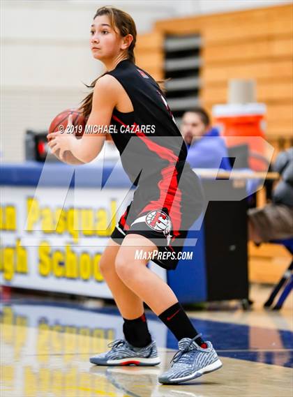 Thumbnail 2 in Fallbrook @ San Pasqual photogallery.