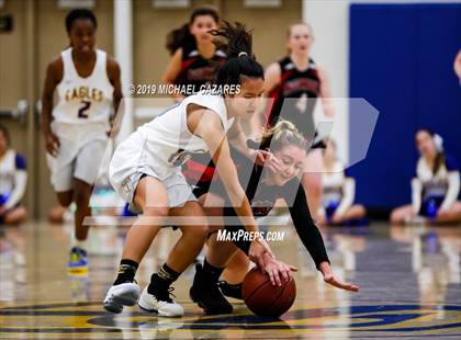 Thumbnail 3 in Fallbrook @ San Pasqual photogallery.