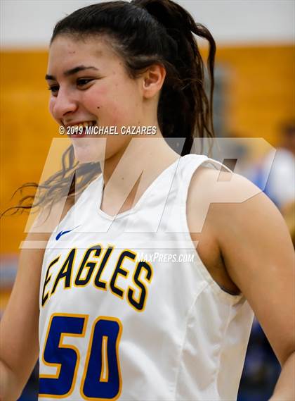 Thumbnail 1 in Fallbrook @ San Pasqual photogallery.
