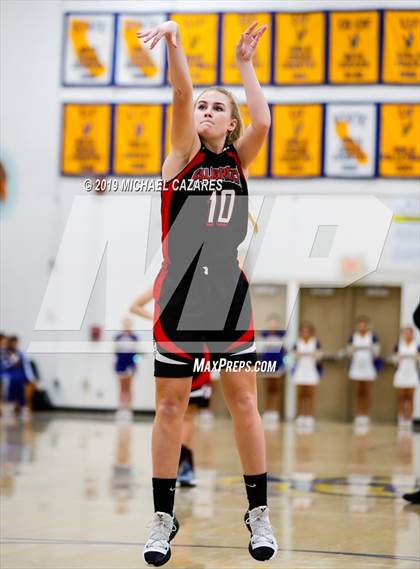 Thumbnail 1 in Fallbrook @ San Pasqual photogallery.