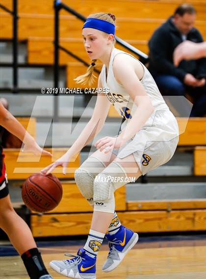 Thumbnail 3 in Fallbrook @ San Pasqual photogallery.