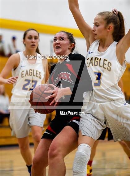 Thumbnail 3 in Fallbrook @ San Pasqual photogallery.