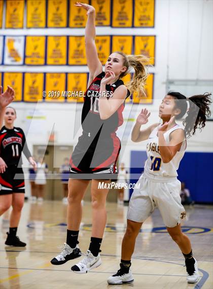 Thumbnail 3 in Fallbrook @ San Pasqual photogallery.