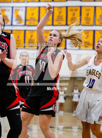 Thumbnail 1 in Fallbrook @ San Pasqual photogallery.