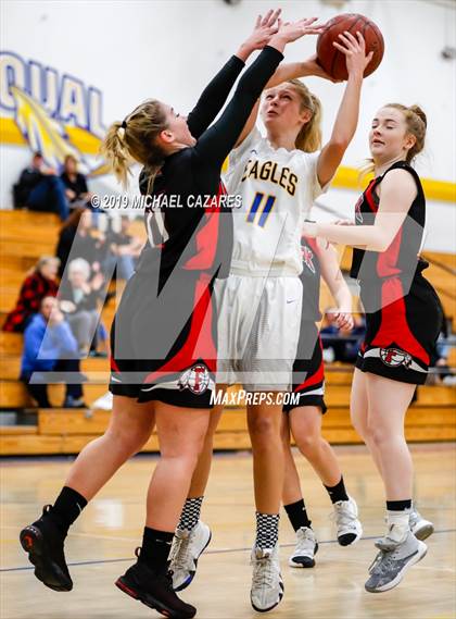 Thumbnail 3 in Fallbrook @ San Pasqual photogallery.