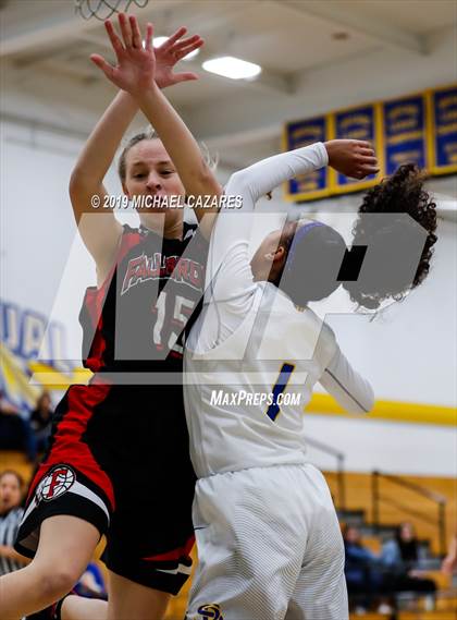 Thumbnail 2 in Fallbrook @ San Pasqual photogallery.