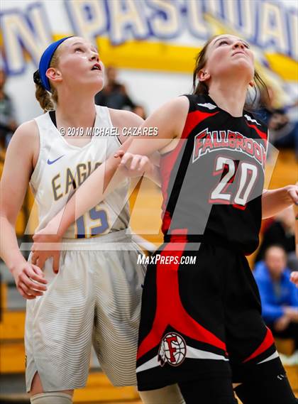 Thumbnail 2 in Fallbrook @ San Pasqual photogallery.
