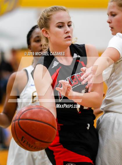 Thumbnail 3 in Fallbrook @ San Pasqual photogallery.