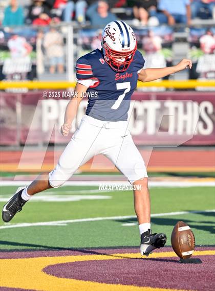 Thumbnail 2 in St. Johns vs. Scottsdale Christian Academy (AIA 2A Final) photogallery.