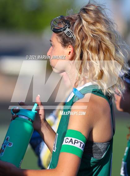 Thumbnail 2 in Royal vs. Murrieta Mesa photogallery.
