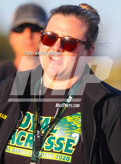 Thumbnail 2 in Royal vs. Murrieta Mesa photogallery.