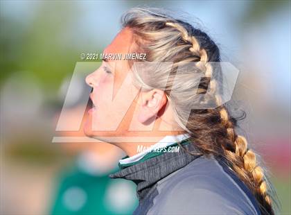 Thumbnail 3 in Royal vs. Murrieta Mesa photogallery.
