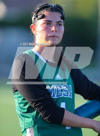 Thumbnail 3 in Royal vs. Murrieta Mesa photogallery.