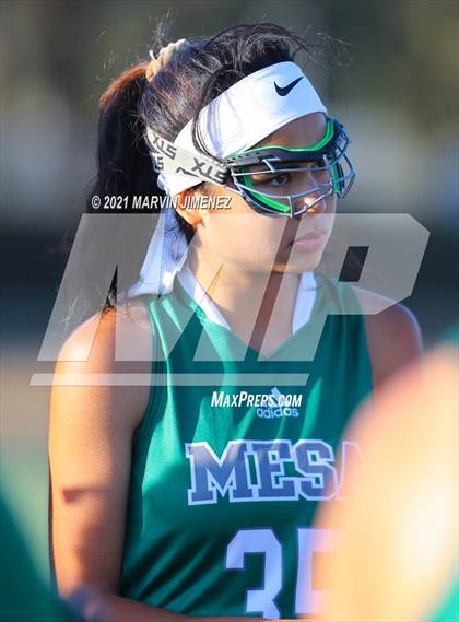 Thumbnail 2 in Royal vs. Murrieta Mesa photogallery.